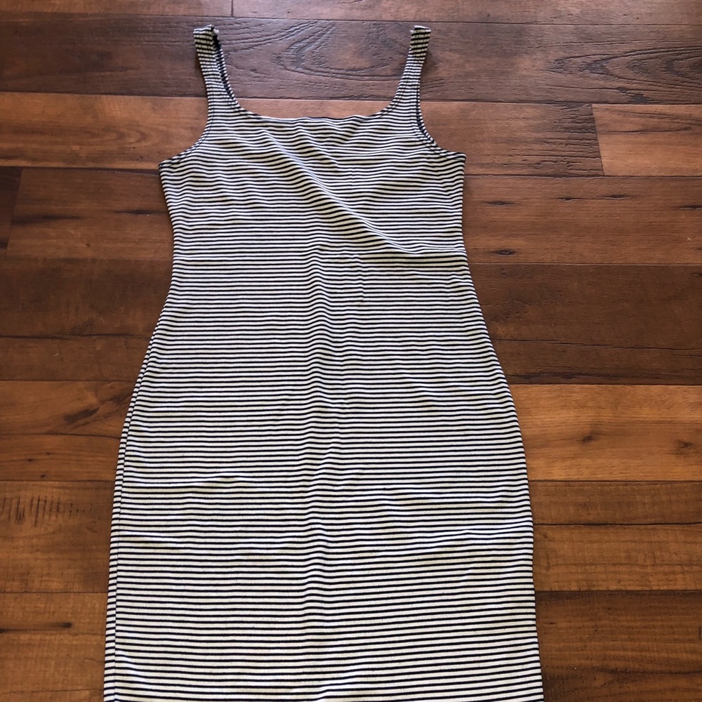 Navy/white stripped dress